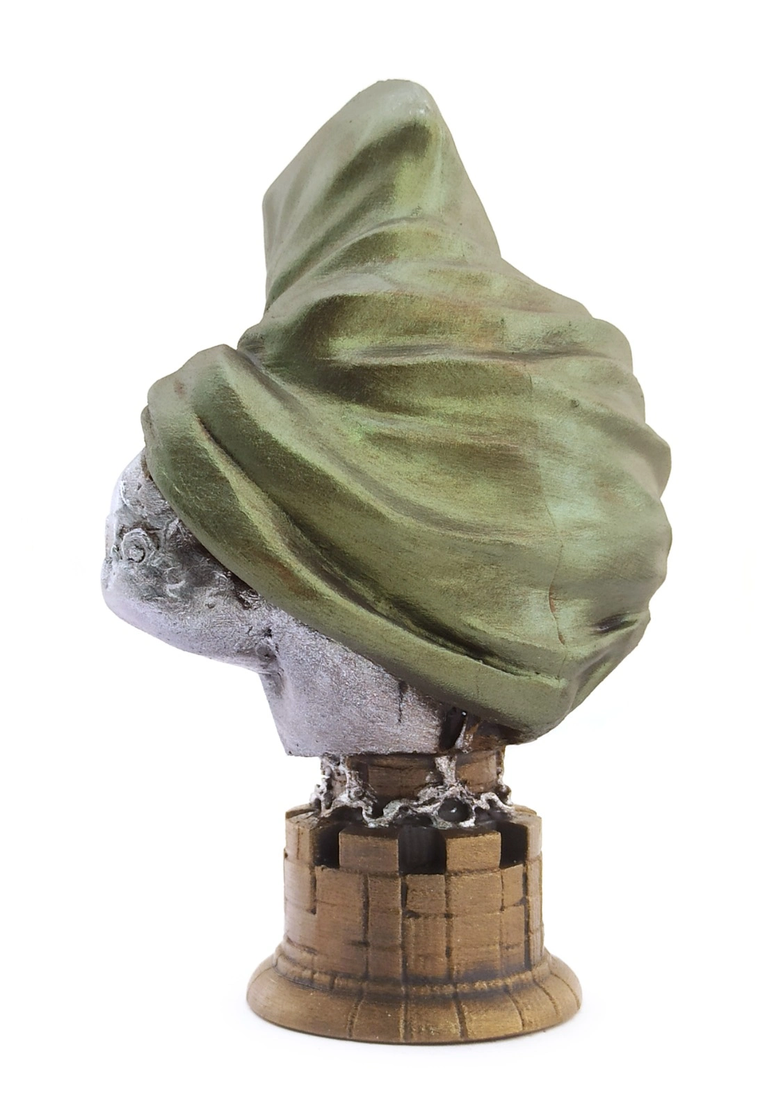 BUĞZ POLYESTER DR. DOOM FİGÜRÜ BUĞZ POLYESTER DR. DOOM FİGÜRÜ