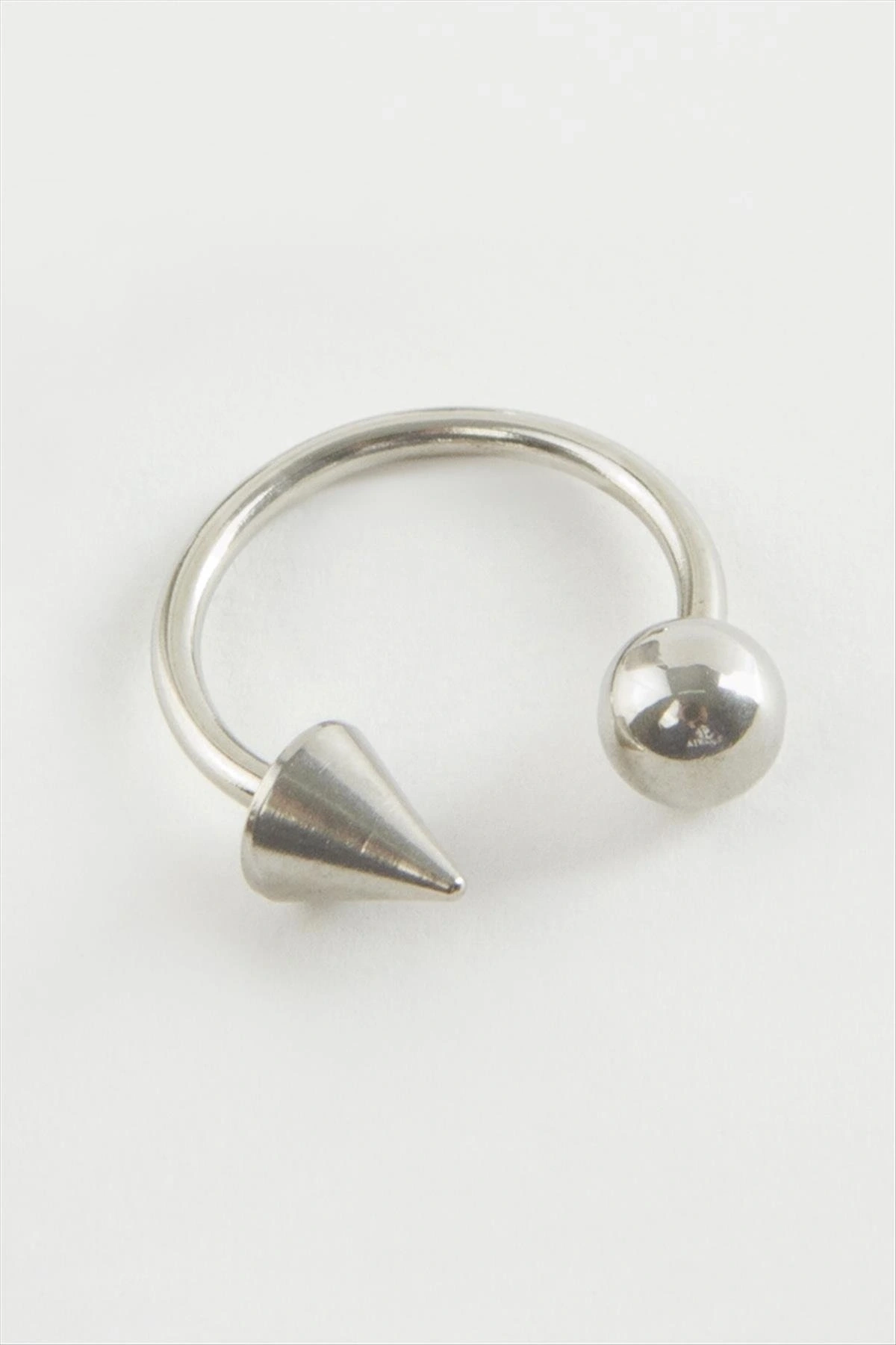 BUĞZ Septum Çelik Piercing 1 Adet