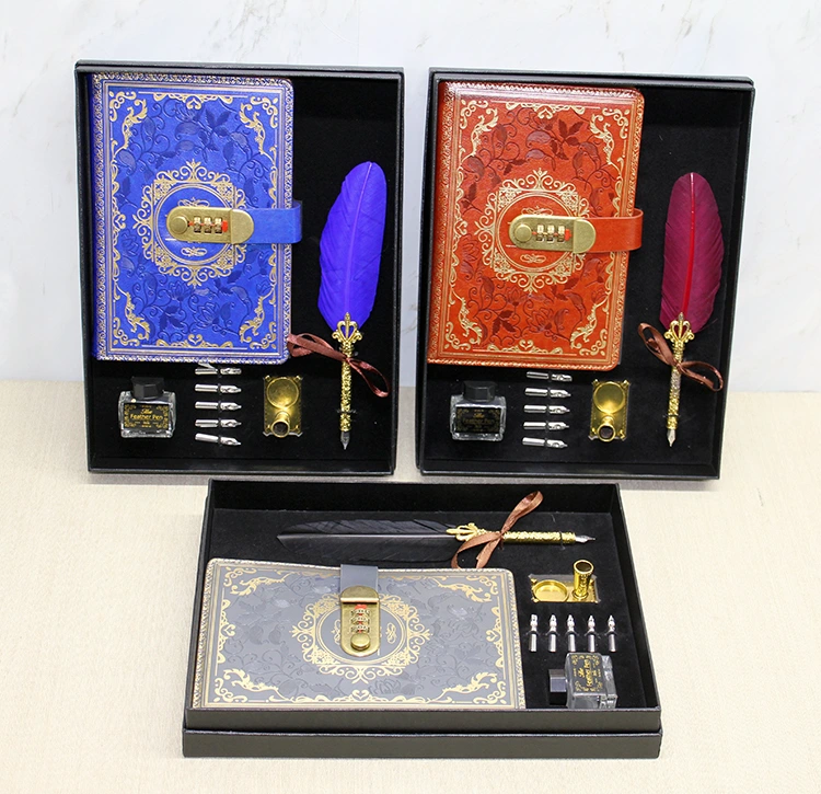 BUĞZ ŞİFRELİ DERİ DEFTER VE DİVİT HOKKA SETİ BUĞZ ŞİFRELİ DERİ DEFTER VE DİVİT HOKKA SETİ