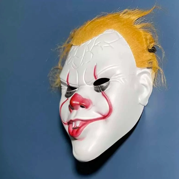 BUĞZ Stephen King's Korkutucu Joker Maske 31x22 cm