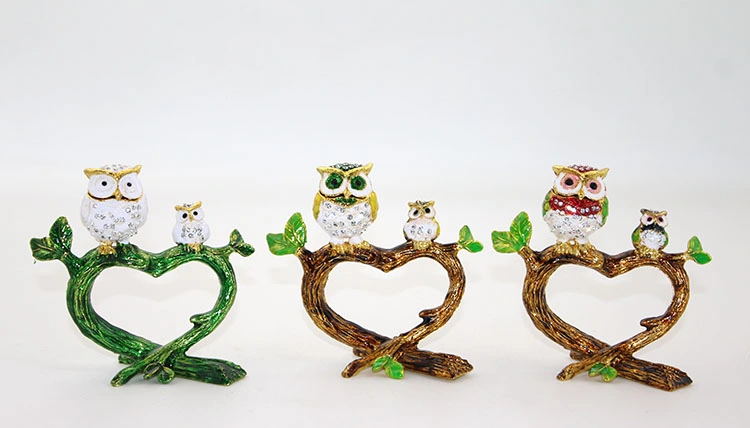 BUĞZ SWAROVSKİ 2'Lİ BAYKUŞ MODEL 3 BUĞZ SWAROVSKİ 2'Lİ BAYKUŞ MODEL 3