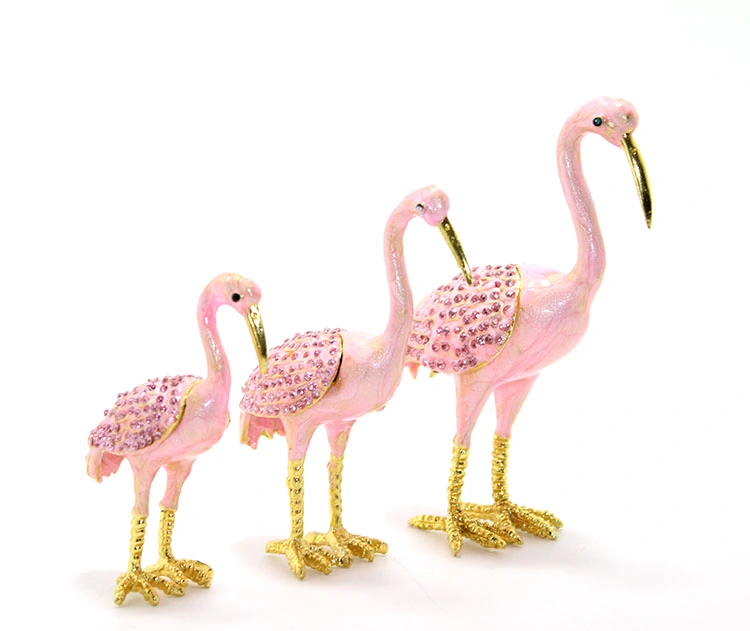 BUĞZ SWAROVSKİ 3'LÜ FLAMİNGO BUĞZ SWAROVSKİ 3'LÜ FLAMİNGO