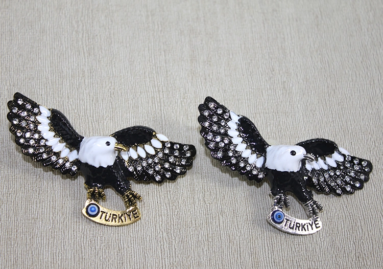 BUĞZ SWAROVSKİ TAŞLI KARTAL FİGÜRLÜ MAGNET