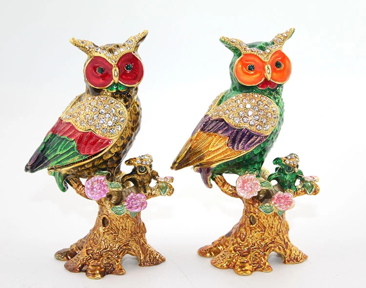BUĞZ SWAROVSKİ TAŞLI TEKLİ BAYKUŞ