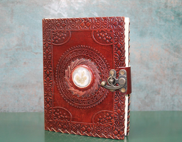 BUĞZ TAŞLI DERİ DEFTER MODEL 11 BUĞZ TAŞLI DERİ DEFTER MODEL 11