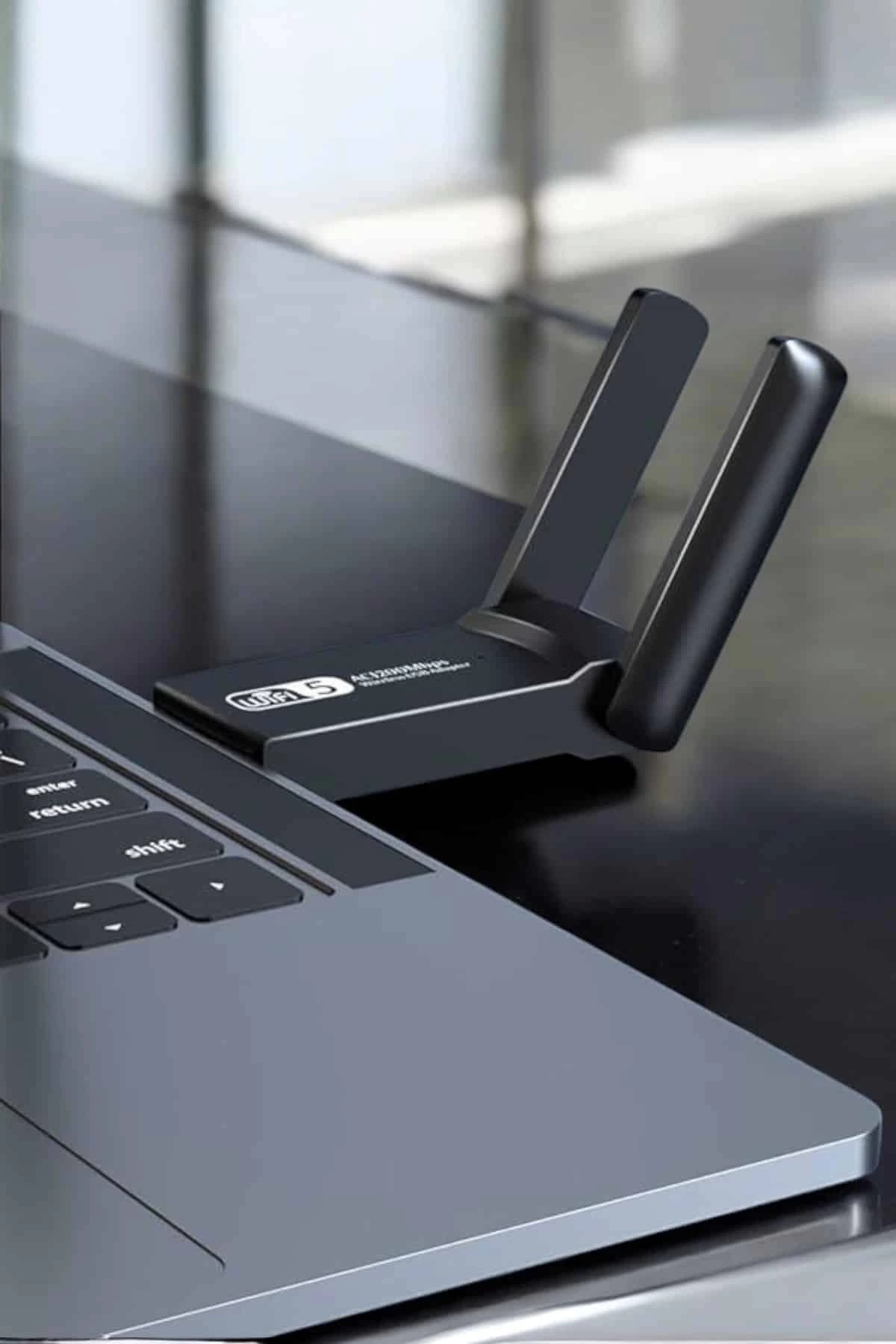 BUĞZ Wifi Adaptör Çift Bantlı Kablosuz Wifi Adaptörü BUĞZ Wifi Adaptör Çift Bantlı Kablosuz Wifi Adaptörü
