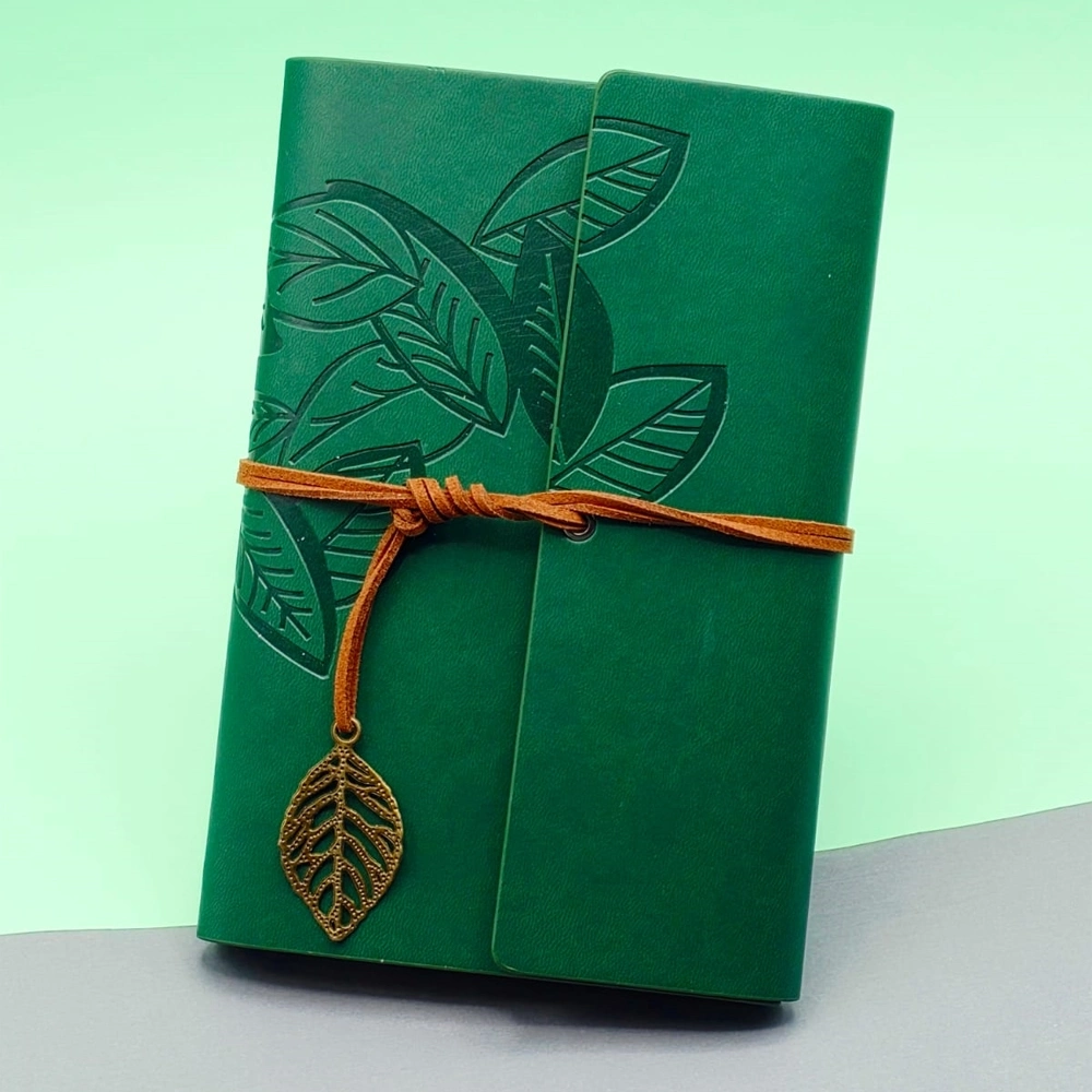 BUĞZ Yeşil Yaprak Desenli Deri Defter