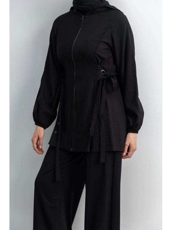 Letafet Şerit Detaylı Kapüşonlu Fermuarlı Ceket - SİYAH