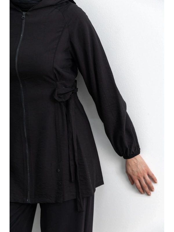 Letafet Şerit Detaylı Kapüşonlu Fermuarlı Ceket - SİYAH