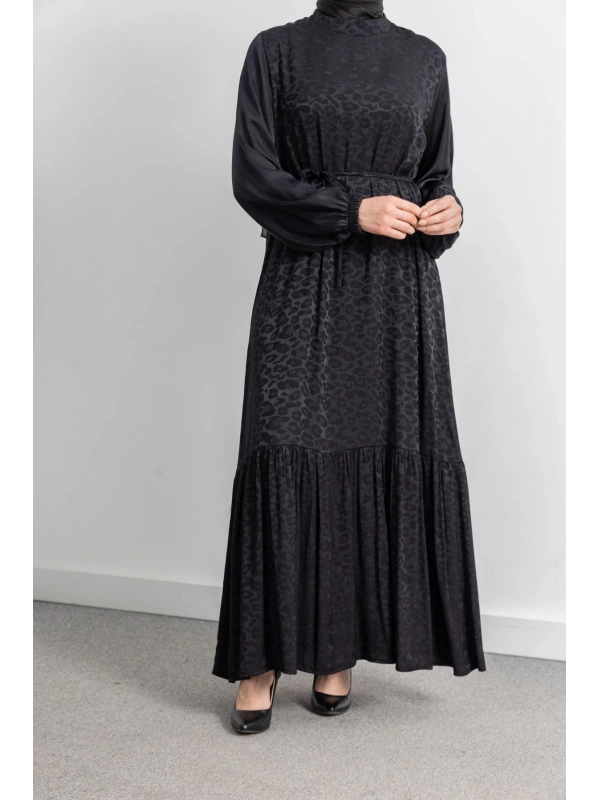 ETEK BÜZGÜ DETAYLI JAKAR ELBİSE - SİYAH - LEOPAR