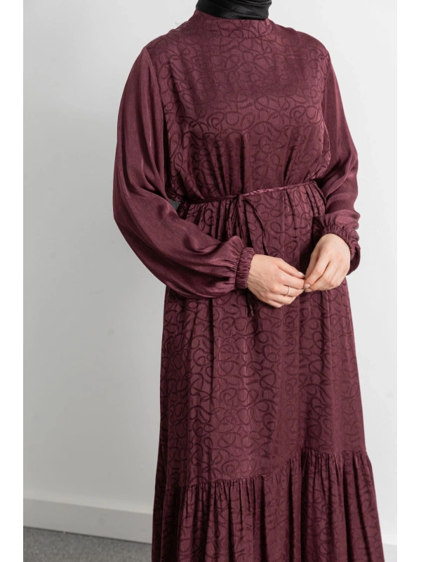 ETEK BÜZGÜ DETAYLI JAKAR ELBİSE - BORDO - ES