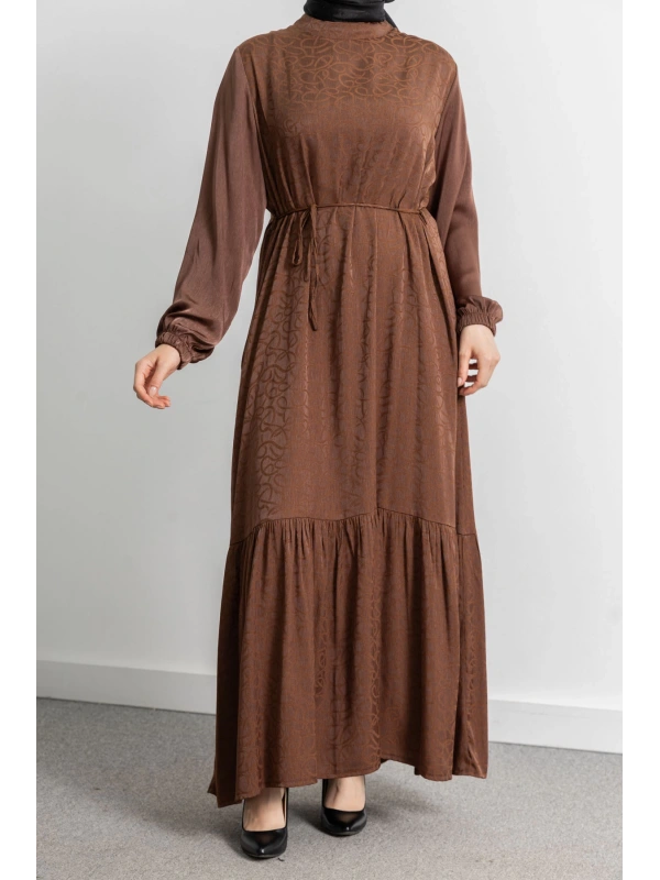 ETEK BÜZGÜ DETAYLI JAKAR ELBİSE - TABA - ES