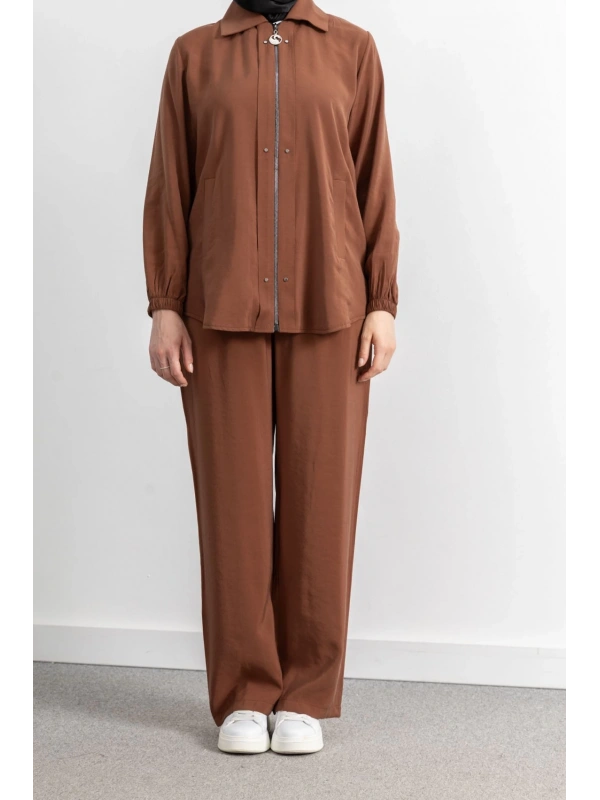 LETAFET RİVET DETAYLI FERMUARLI PANTOLONLU TAKIM - TABA