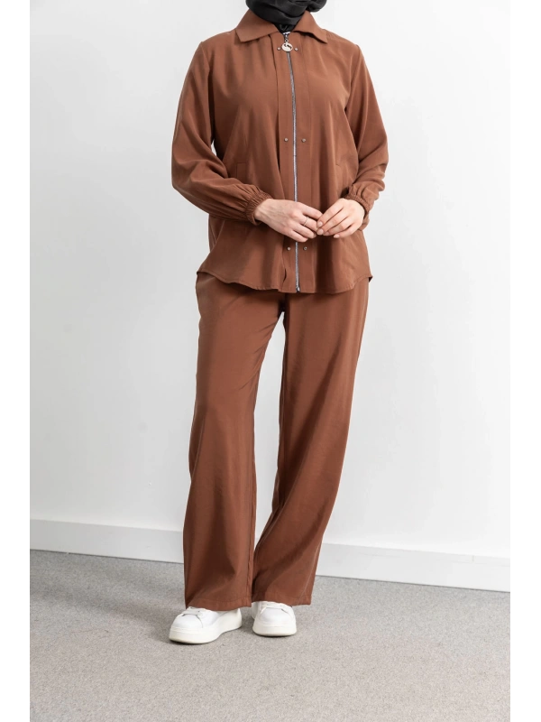 LETAFET RİVET DETAYLI FERMUARLI PANTOLONLU TAKIM - TABA