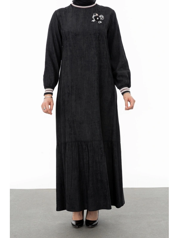 RİBANALI ETEĞİ BÜZGÜLÜ ELBİSE - SİYAH