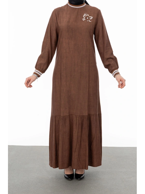 RİBANALI ETEĞİ BÜZGÜLÜ ELBİSE - KAHVE