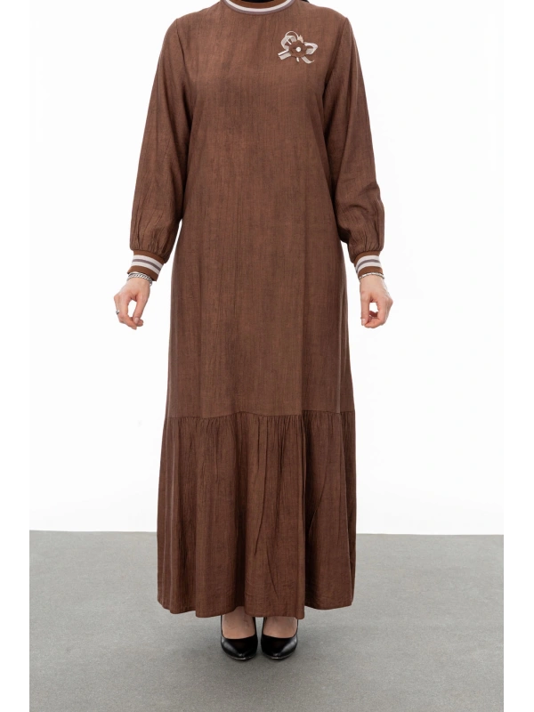 RİBANALI ETEĞİ BÜZGÜLÜ ELBİSE - KAHVE