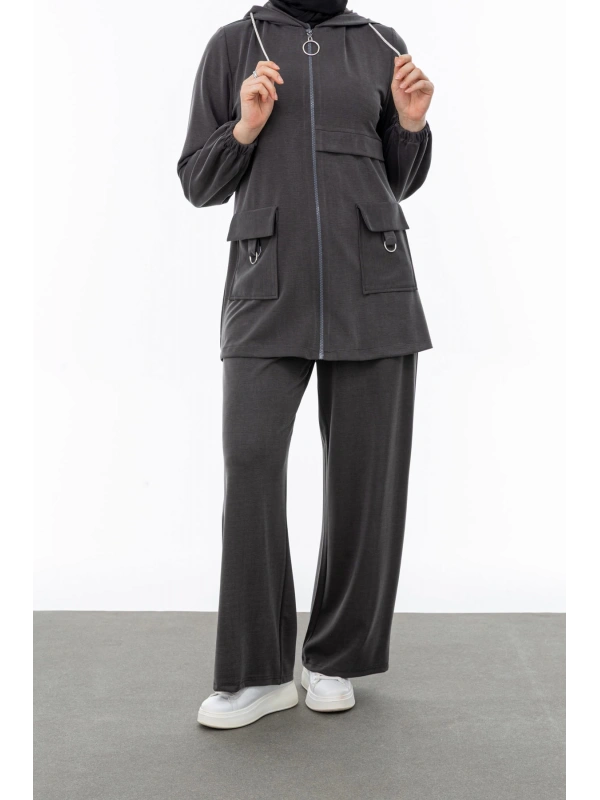 ALLERLİ CEPLERİ HALKA DETAYLI PANTOLON TAKIM - GRİ