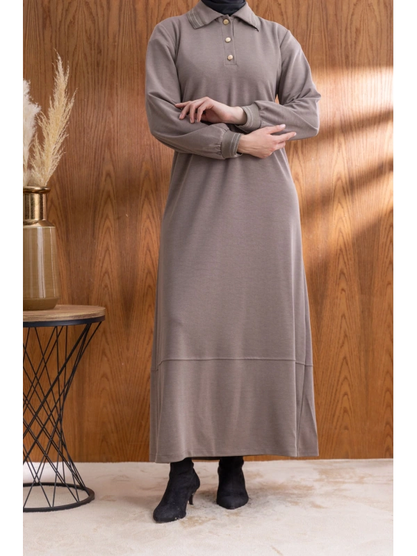 YAKASI VE MANŞETİ RİBANALI ELBİSE - VİZON