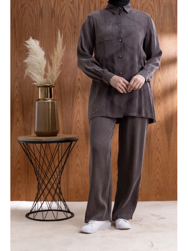 CEBİ TAŞ DETAYLI ÖNÜ DÜĞMELİ PANTOLONLU TAKIM - KAHVE