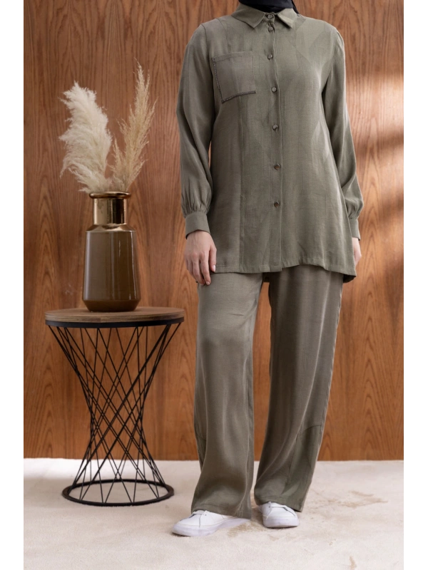 CEBİ TAŞ DETAYLI ÖNÜ DÜĞMELİ PANTOLONLU TAKIM - HAKİ