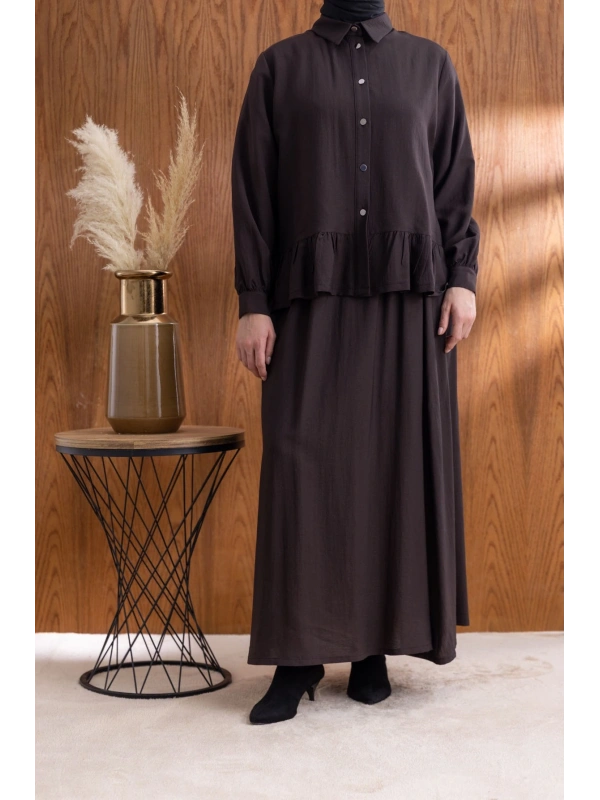 FIRFIR DETAYLI GÖMLEK YAKA ETEKLİ TAKIM - KAHVE