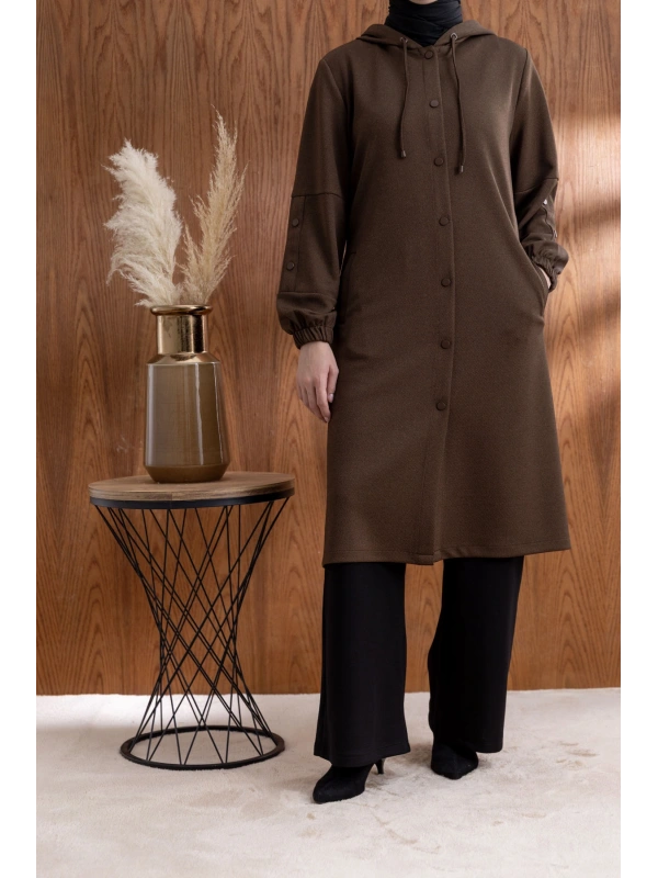 ÖNÜ ÇITÇITLI KAPÜŞONLU GİYÇIK - KAHVE