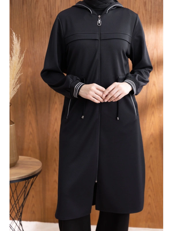 KAPÜŞONLU RİBANA VE ALLER DETAYLI GİYÇIK - SİYAH
