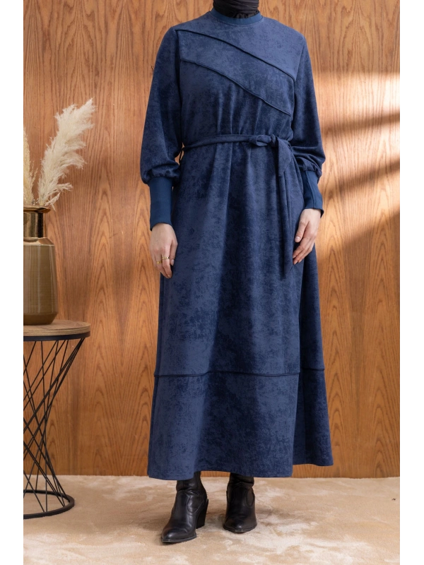 KOLLARI VE YAKASI RİBANALI ELBİSE - LACİVERT