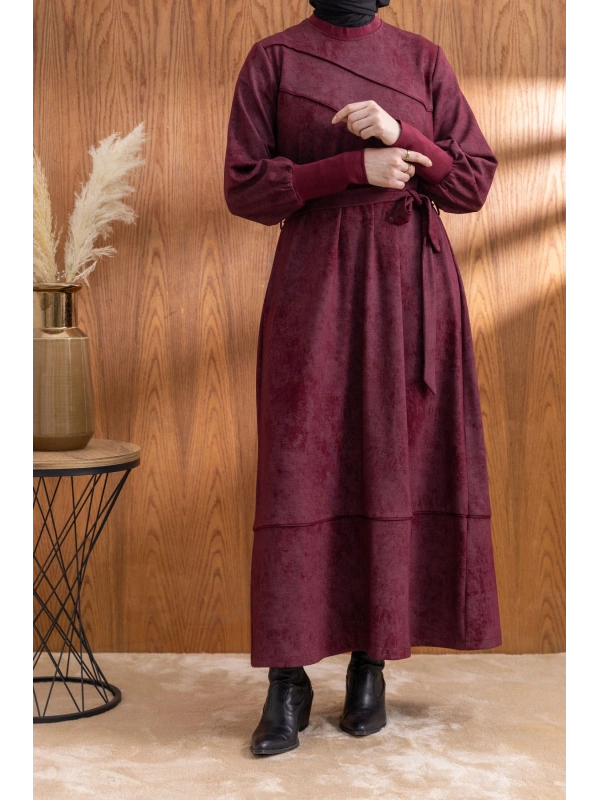 KOLLARI VE YAKASI RİBANALI ELBİSE - BORDO