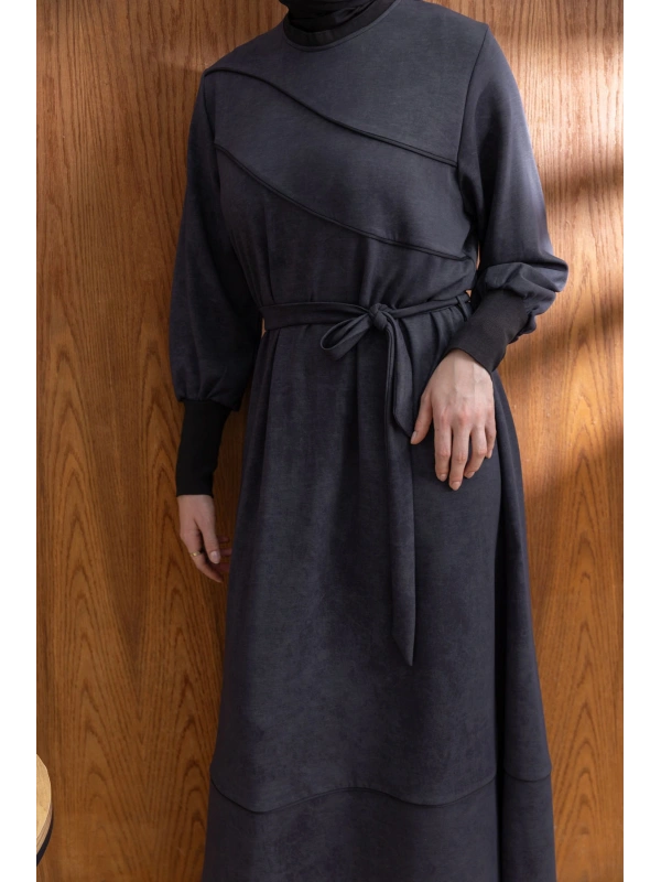 KOLLARI VE YAKASI RİBANALI ELBİSE - ANTRASİT