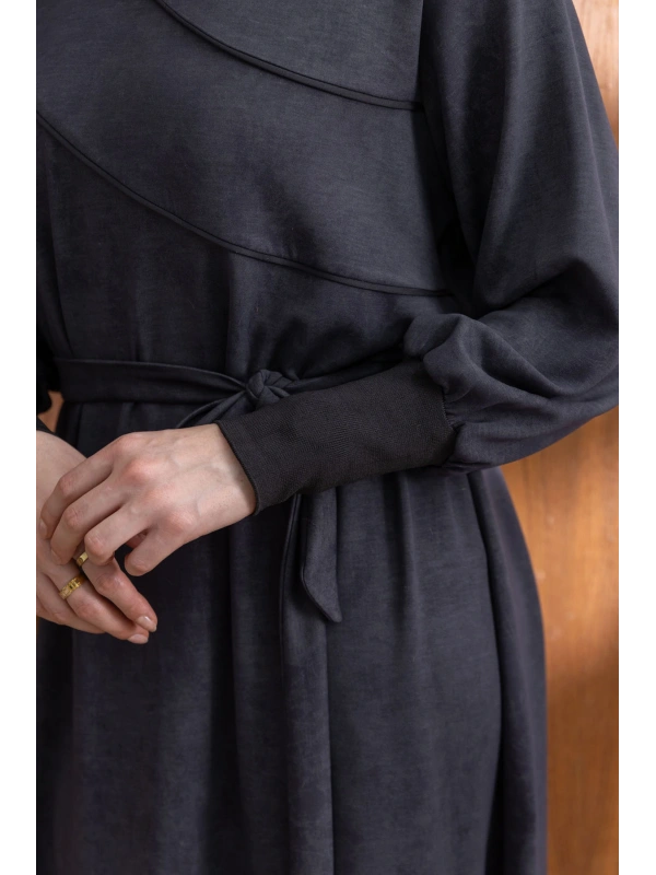 KOLLARI VE YAKASI RİBANALI ELBİSE - ANTRASİT