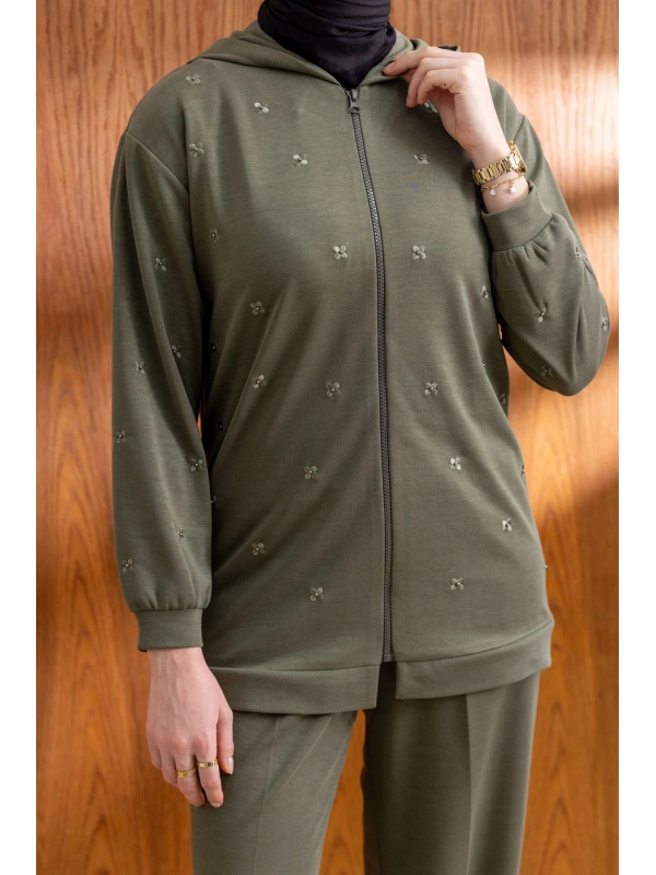 NAKIŞ VE İNCİ DETAYLI PANTOLONLU TAKIM - HAKİ