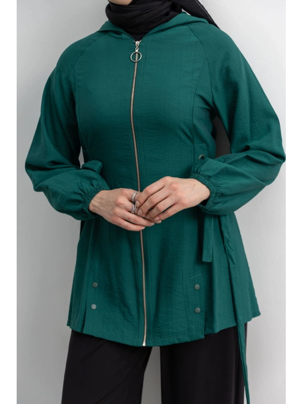 Letafet Şerit Detaylı Kapüşonlu Fermuarlı Ceket - ZÜMRÜT