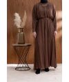 YAKASI BÜZGÜ VE TAŞ DETAYLI  ELBİSE - KAHVE