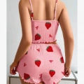 Kadın Pembe Pamuklu Çilek Desenli Şortlu Pijama Takımı