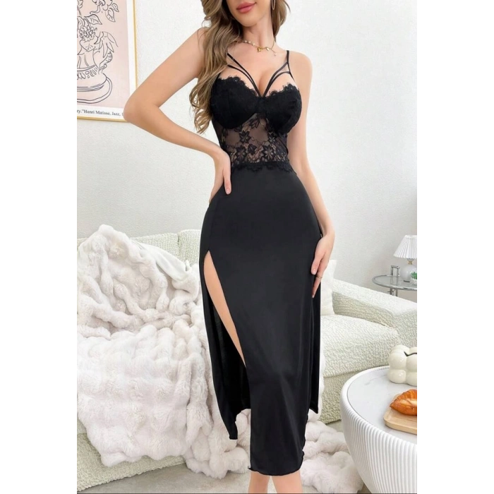 Siyah Kuğu Dantel Detaylı Gecelik (Tanga Hediyeli)