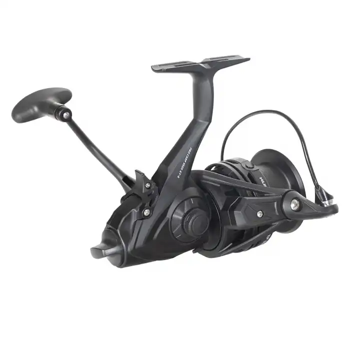 KUDOS PRO CARP 5500XT B 5+1BB BAITRUNNER MAKARA