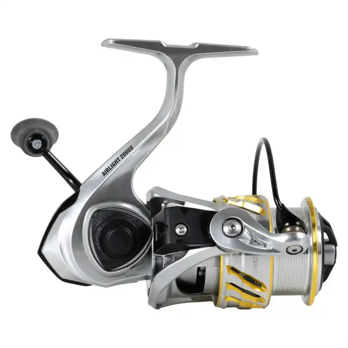 RYUJI AIRLIGHT 2000S 6+1BB MAKARA