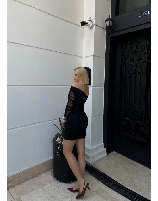 Madonna Siyah Tek Kol Drapeli Kısa Tül Elbise
