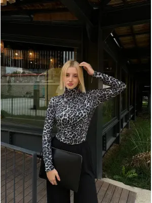 Holly Siyah Leopar Drapeli Bluz