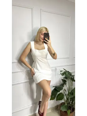 Nona Beyaz Kare Yaka Çan Mini Elbise