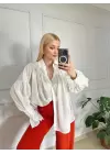 Soleil Beyaz Fırfırlı Volanlı Gömlek