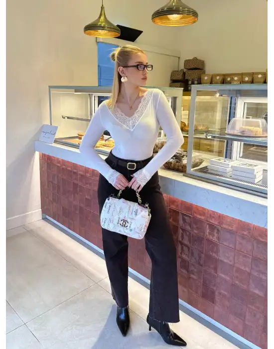 Beyaz Dantel Detay Esnek Kaşmir Transparan Bluz