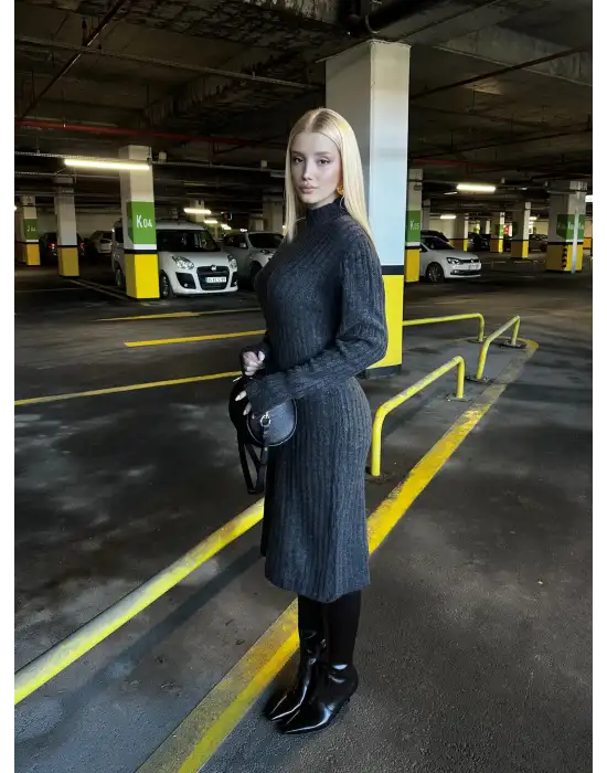 Füme Balıkçı Yaka Yün Midi Kloş Elbise