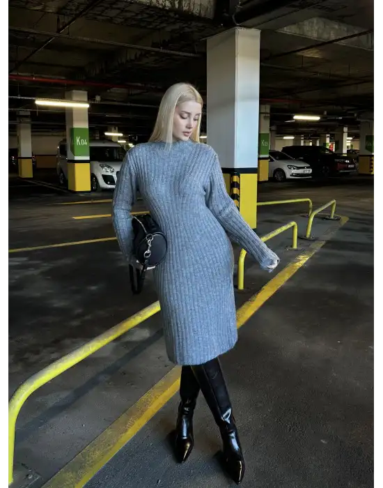 Gri Balıkçı Yaka Yün Midi Kloş Elbise