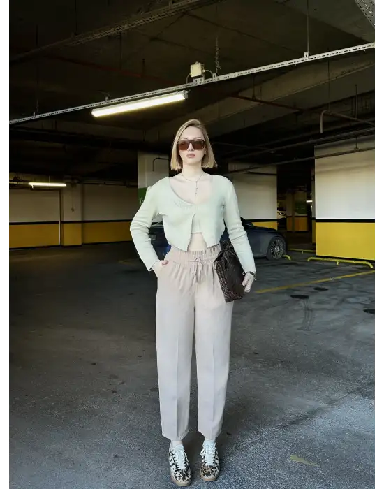 Yüksek Bel Gabardin Cepli SütlüKahve Pantolon