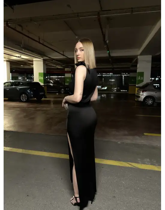 Lina Omuz Bağlama Detay Uzun Siyah Saten Elbise