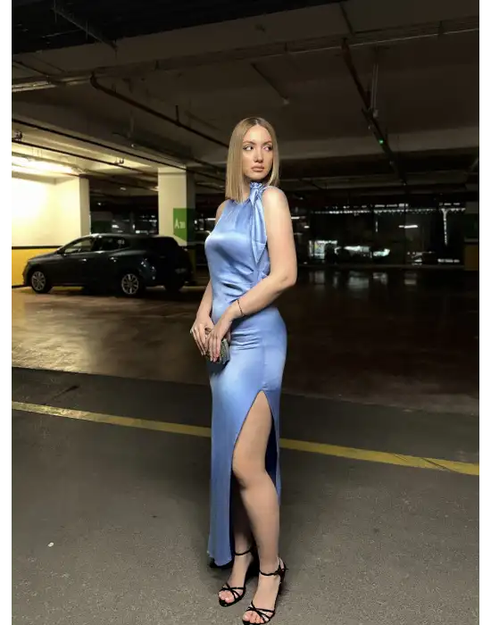 Lina Omuz Bağlama Detay Uzun Mavi Saten Elbise