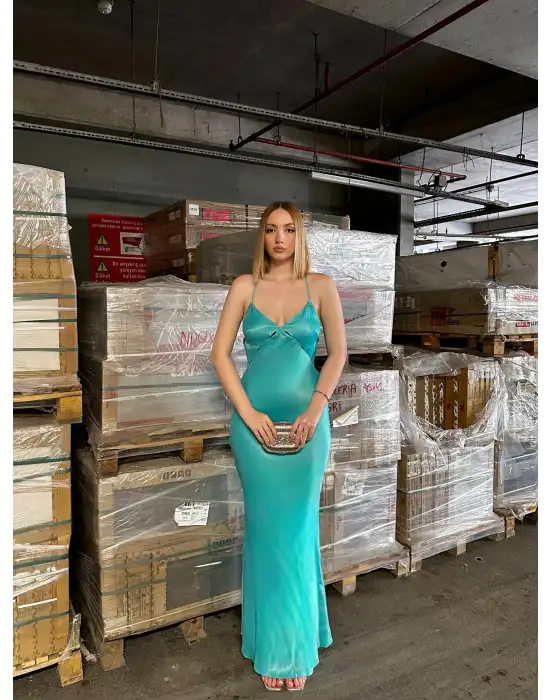 Moi Sırt Dekolteli V Yaka Balık Parlak Saten Abiye Mavi Elbise